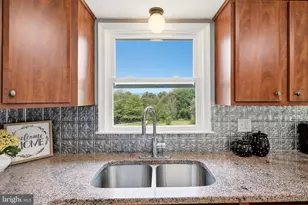 852 McDonald Rd, Winchester, VA 22602 - Photo 11