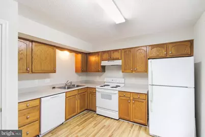 424 Ridgefield Avenue, Stephens City, VA 22655 - Photo 5