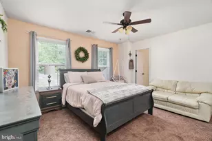 258 Chimney Cir, Middletown, VA 22645 - Photo 37