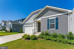 114 Curtain Fall Dr, Middletown, VA 22645 - Photo 3