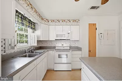 4802 Valley Pike, Stephens City, VA 22655 - Photo 9