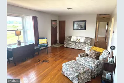 735 Redbud, Winchester, VA 22603 - Photo 7
