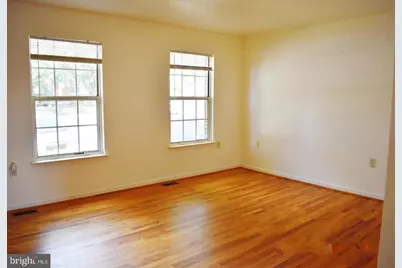107 Parkside Drive, Winchester, VA 22602 - Photo 5