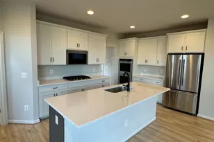 2484 Scotch Bonnet Dr, Winchester, VA 22603 - Photo 7