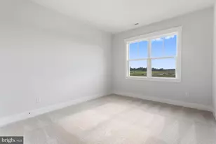 2484 Scotch Bonnet Dr, Winchester, VA 22603 - Photo 15