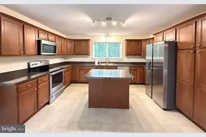 1234 Lakeview Drive, Cross Junction, VA 22625 - Photo 13
