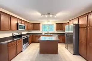 1234 Lakeview Dr, Cross Junction, VA 22625 - Photo 13