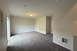 240 Parkland Dr, Stephenson, VA 22656 - Photo 7