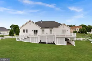 142 Fortress Dr, Winchester, VA 22603 - Photo 7