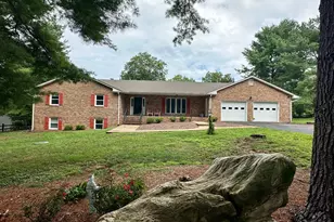 146 Stonebrook Rd, Winchester, VA 22602 - Photo 3