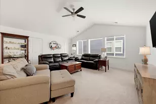 108 Viceroy Wy, Lake Frederick, VA 22630 - Photo 23