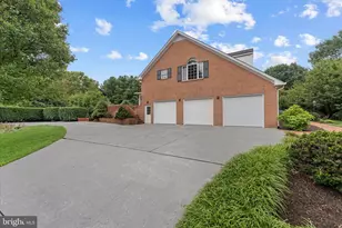 194 Glendobbin Ln, Winchester, VA 22603 - Photo 9
