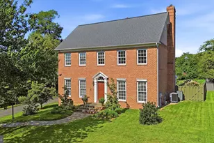 105 Foxbury Ln, Winchester, VA 22602 - Photo 3