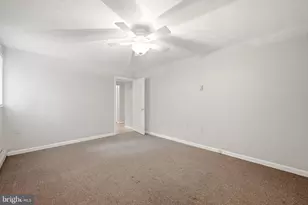 1003 Lakeview Dr, Cross Junction, VA 22625 - Photo 53