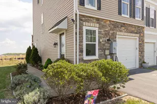 144 Solara Dr, Winchester, VA 22602 - Photo 3