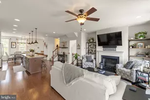 144 Solara Dr, Winchester, VA 22602 - Photo 5