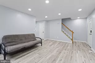 315 Copperfield Ln, Winchester, VA 22602 - Photo 3