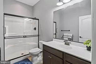 517 Northwood Cir, Cross Junction, VA 22625 - Photo 35