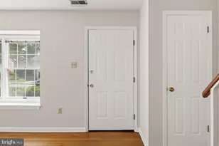 504 Tudor Dr, Winchester, VA 22603 - Photo 3
