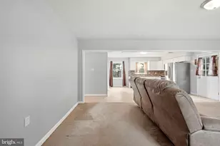 107 Grove Ct, Stephens City, VA 22655 - Photo 7