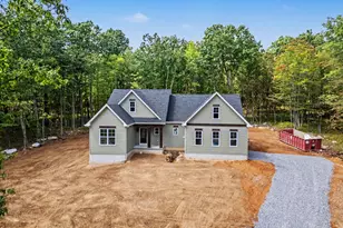 163 Grist Ct, Cross Junction, VA 22625 - Photo 1