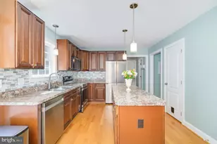 114 Comanche Trail, Winchester, VA 22602 - Photo 9