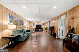 303 Northwood Cir, Cross Junction, VA 22625 - Photo 25