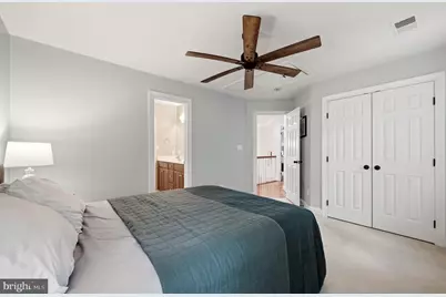 303 Northwood Circle, Cross Junction, VA 22625 - Photo 37