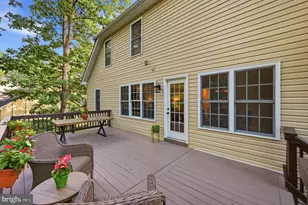 303 Northwood Cir, Cross Junction, VA 22625 - Photo 53