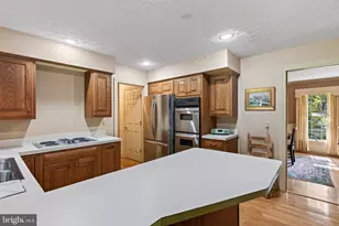 102 Forest Valley Rd, Winchester, VA 22602 - Photo 5