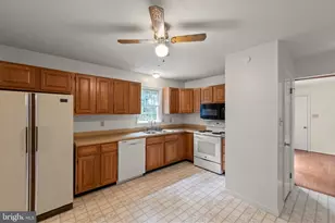 154 Roper Dr, Clear Brook, VA 22624 - Photo 7