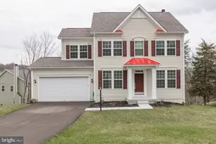 1003 W Masters Dr, Cross Junction, VA 22625 - Photo 1