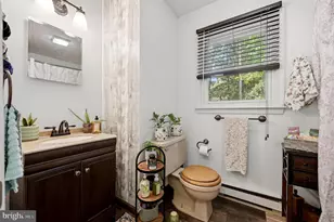 216 Sunset Cir, Cross Junction, VA 22625 - Photo 41