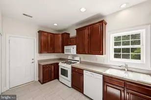 107 Bayberry Ct, Stephens City, VA 22655 - Photo 15