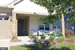 109 Walleye Ct, Lake Frederick, VA 22630 - Photo 3