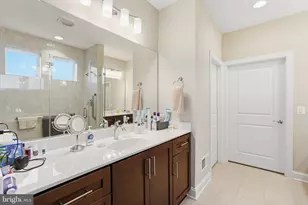 109 Walleye Ct, Lake Frederick, VA 22630 - Photo 23