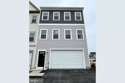 200 Norland Knoll Dr, Stephenson, VA 22656 - Photo 1