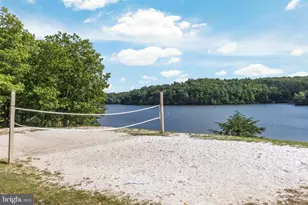 111 Waterside Ln, Cross Junction, VA 22625 - Photo 95