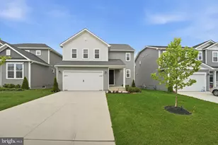 123 Curtain Fall Dr, Middletown, VA 22645 - Photo 1
