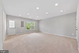 106 Splendor Gdn Wy, Stephenson, VA 22656 - Photo 3