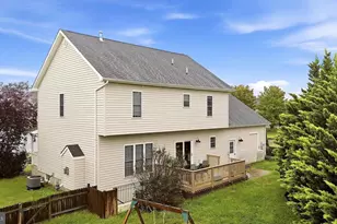 207 Clydesdale Dr, Stephens City, VA 22655 - Photo 17