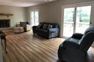 206 Fairway Cir, Cross Junction, VA 22625 - Photo 11