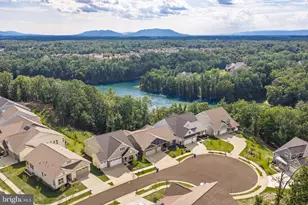 127 Pimpernel Pl, Lake Frederick, VA 22630 - Photo 3