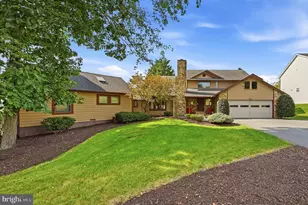 413 Masters Dr, Cross Junction, VA 22625 - Photo 1