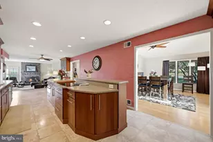 413 Masters Dr, Cross Junction, VA 22625 - Photo 25