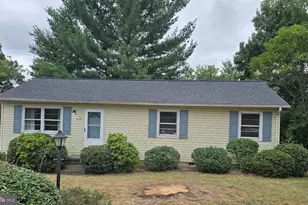 310 Crest Cir, Winchester, VA 22602 - Photo 1