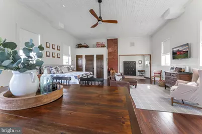 1098 Reynolds Road, Cross Junction, VA 22625 - Photo 9