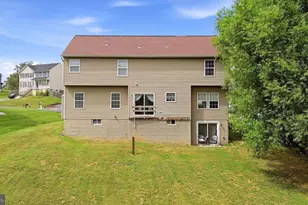 409 Fortress Dr, Winchester, VA 22603 - Photo 7