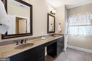 150 Abrams Pointe Blvd, Winchester, VA 22602 - Photo 21