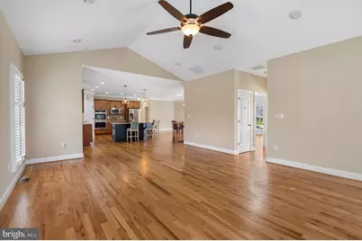 150 Abrams Pointe Boulevard, Winchester, VA 22602 - Photo 9